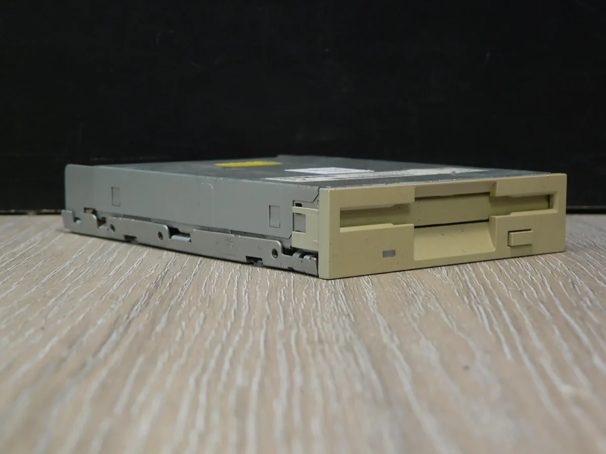 35FDD-60-1 NEC FD1231H 3,5" 1,44MB Floppy Meghajtó - Image 1