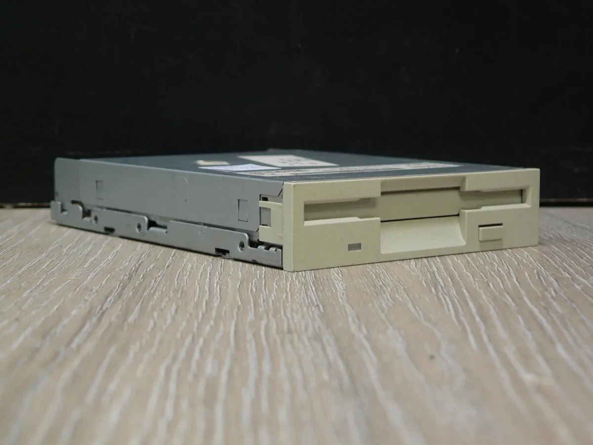 35FDD-62-1 NEC FD1231H 3,5" 1,44MB Floppy Meghajtó - Image 1