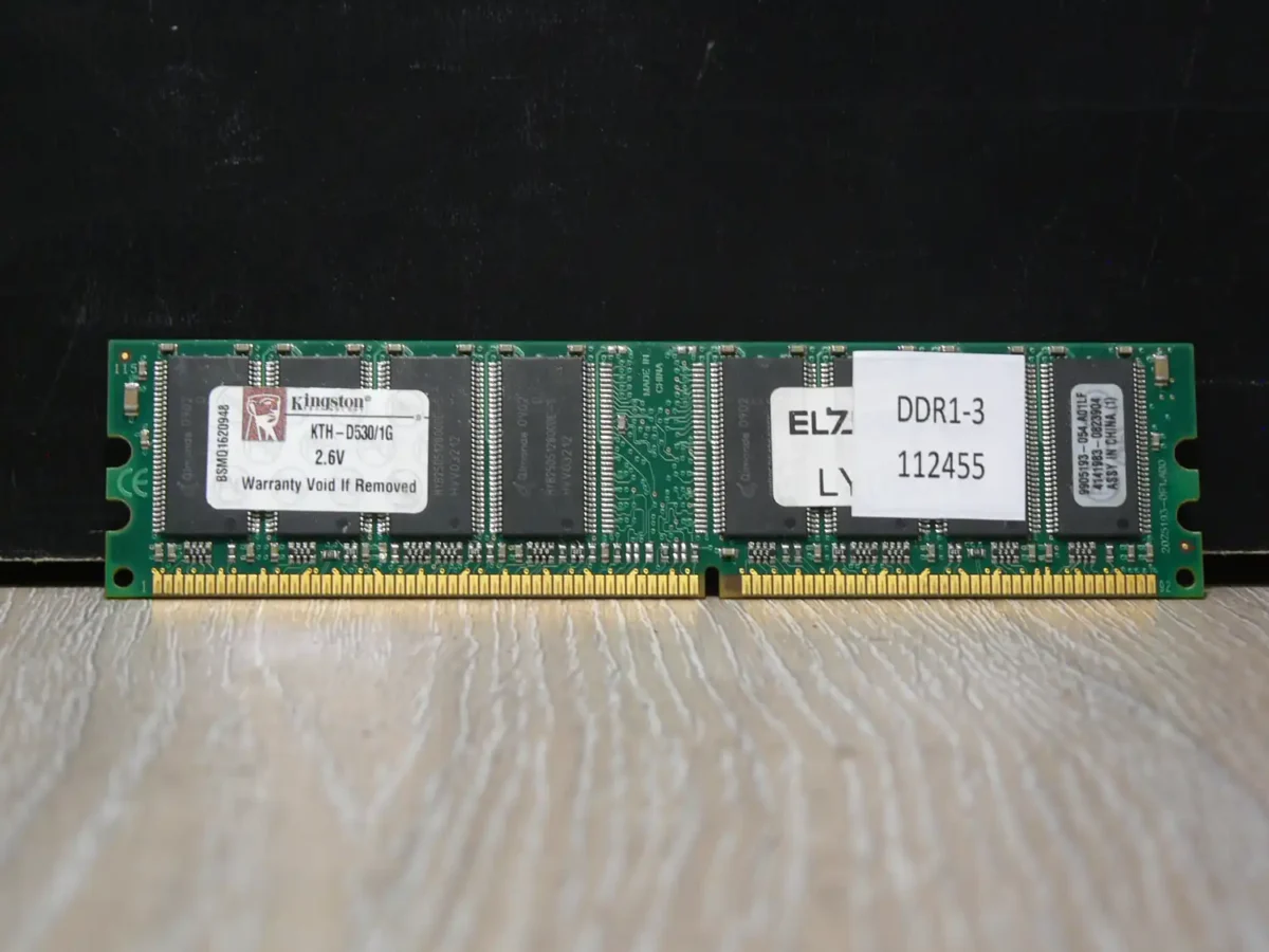 Kingston KTH-D530/1G 1GB 400MHz DDR1 Memória - Image 1