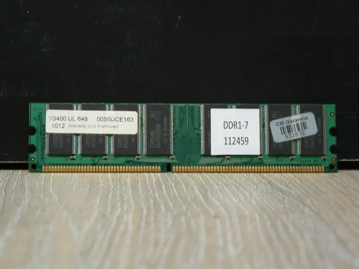 DDR1-7-1 1GB 400MHz DDR1 Memória - Image 1