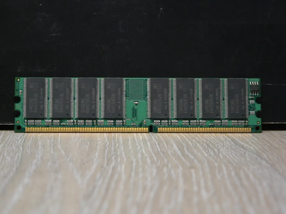 1GB 400MHz DDR1 Memória - Image 2