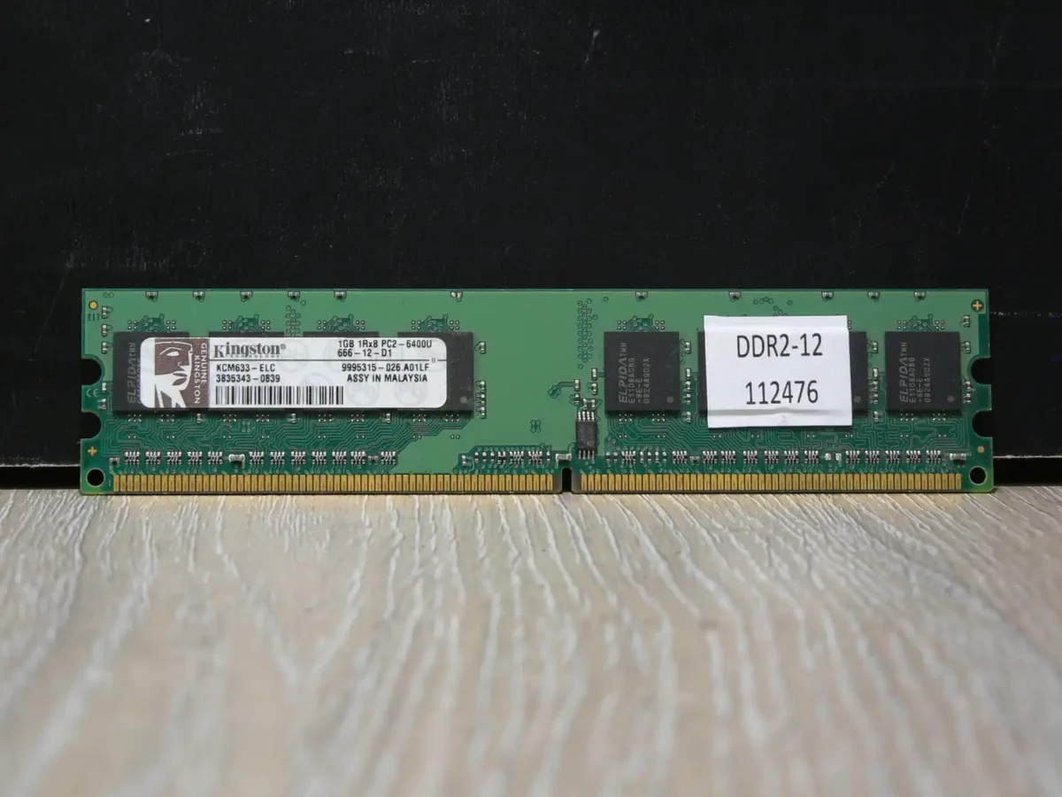 Kingston KCM633-ELC 1GB 800MHz DDR2 Memória - Image 1