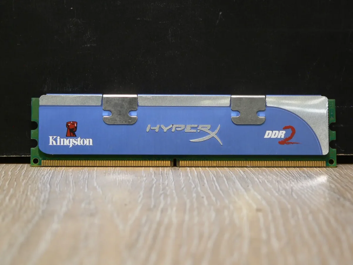HyperX Kingston KHX8500D2K2/2G 2GB 1066MHz DDR2 Memória - Image 2