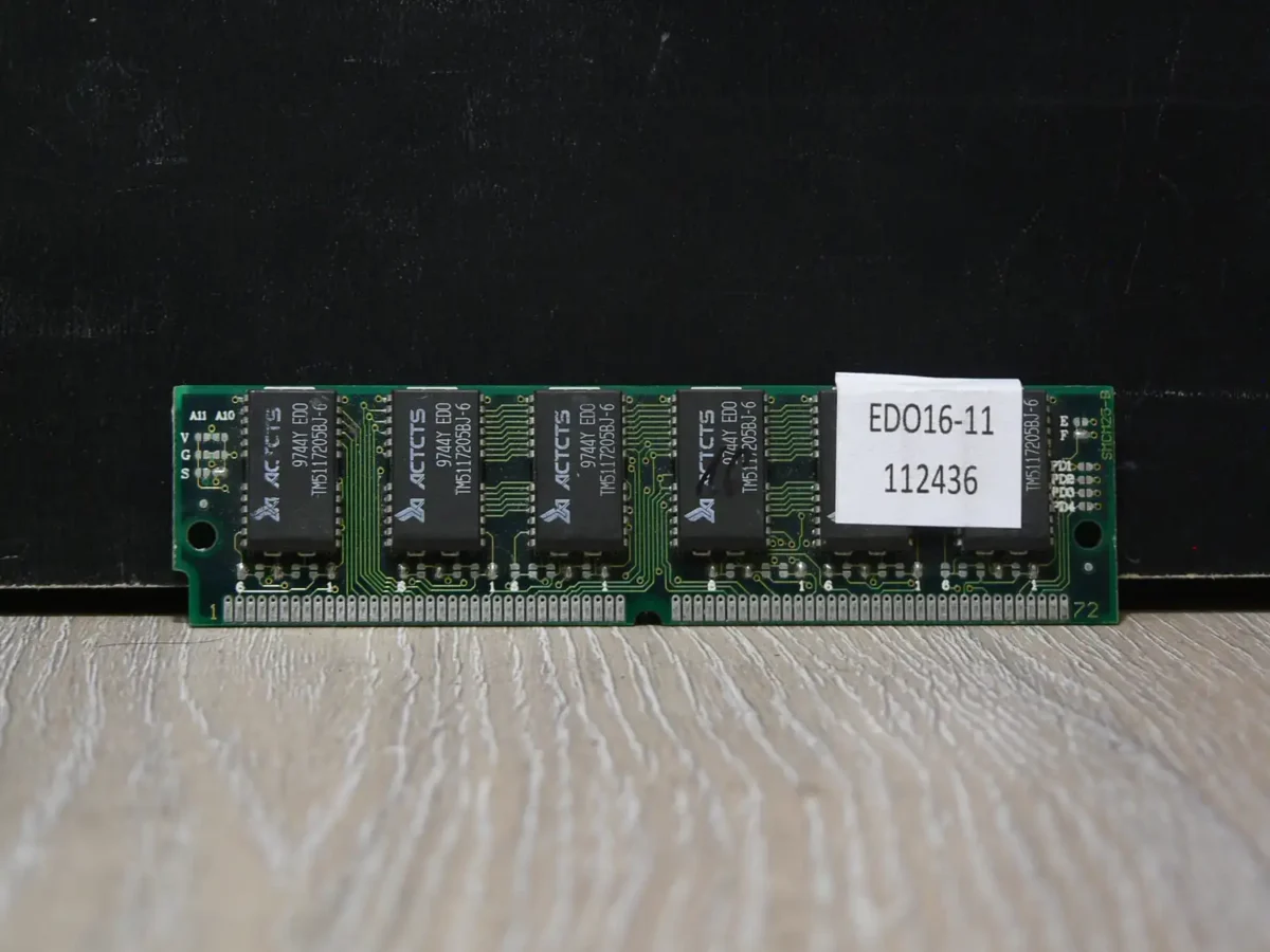 16MB EDO Memória - Image 1