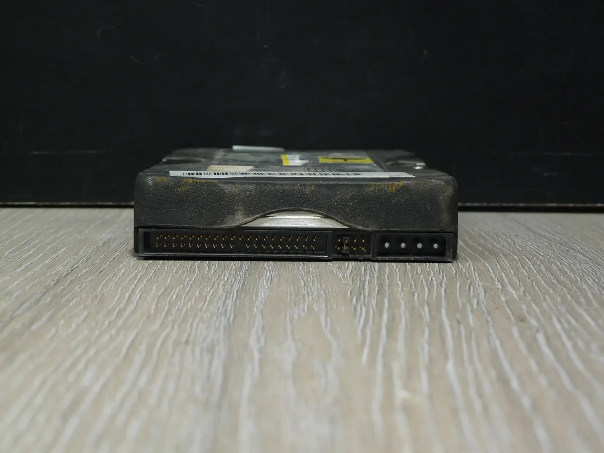 Seagate ST340810A IDE Merevlemez 40GB 70/100 - Image 4