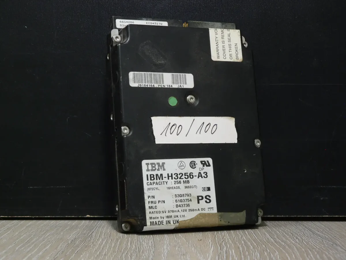 IBM-H3256-A3 IDE Merevlemez 256MB 100/100 - Image 1