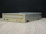 Toshiba XM-6602B IDE CD-ROM (1999) (B kategória, korrodált burkolat) - Image 3
