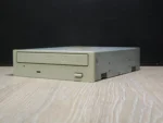Pioneer DVR-110D IDE DVD-ROM (2005) - Image 3