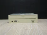 TEAC DV-516E IDE DVD-ROM (2002) - Image 2