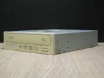 BTC DRW1008IM IDE DVD-ROM (2004) (B kategória, repedt előlap) - Image 3