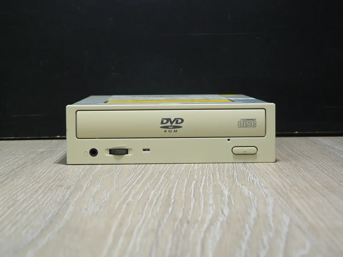 SONY DDU1621 IDE DVD-ROM (2002) - Image 2