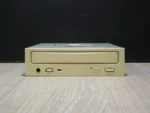 Compaq CR-587-BCQ IDE CD-ROM (1998) - Image 2