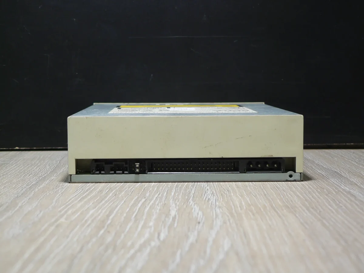 SONY CDU4811 IDE CD-ROM (2000) - Image 4