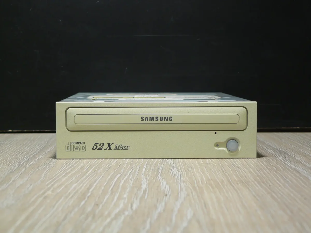 SAMSUNG SC-152 IDE CD-ROM (2004) - Image 2