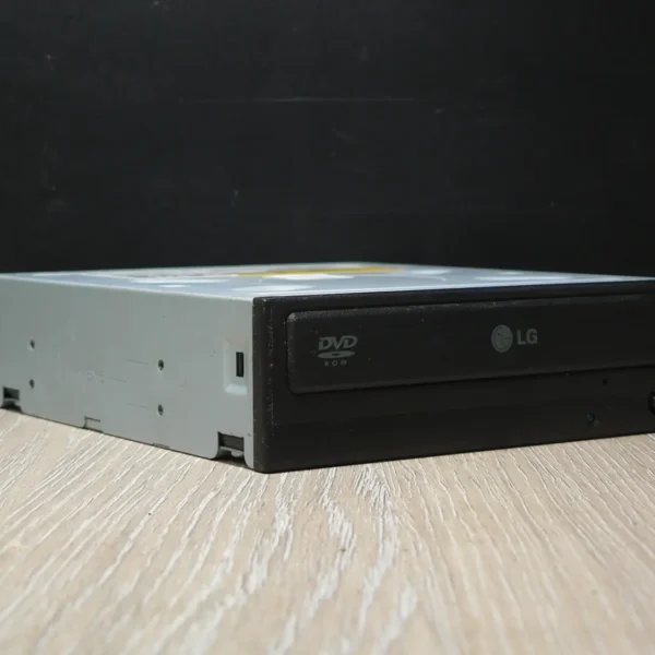 LG GDR-8164B IDE DVD-ROM (2006) (A- kategória, korrodált burkolat)
