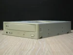 LG GDR-8161B IDE DVD-ROM (2003) - Image 3