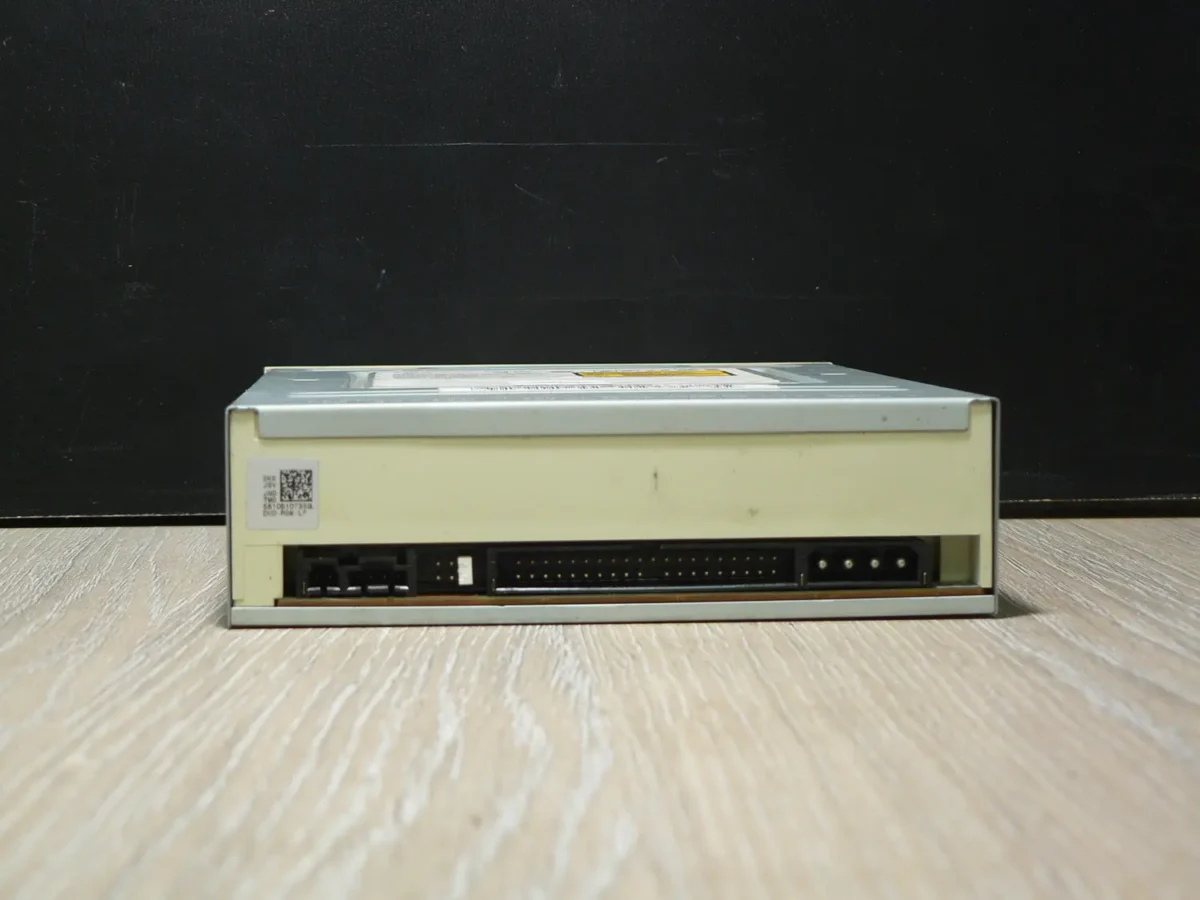 SAMSUNG SH-D162 IDE DVD-ROM (2005) - Image 4