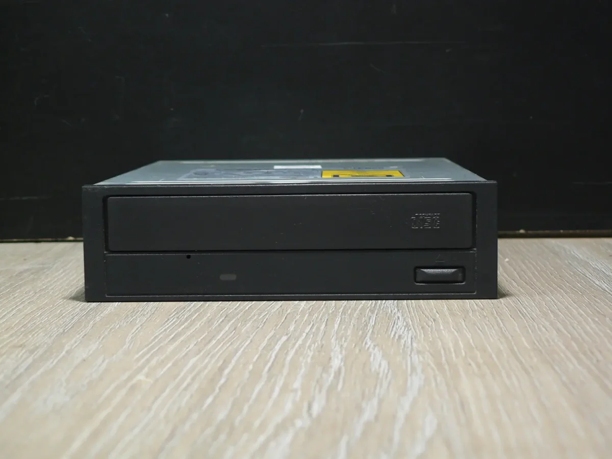 LITE ON IT LTN-486S IDE CD-ROM (2004) - Image 2