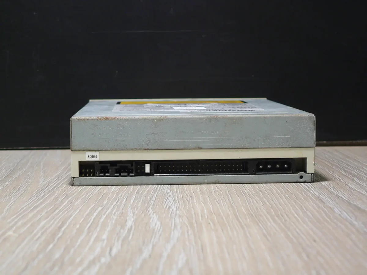 SONY CRX175AT IDE CD-ROM (2002) - Image 4