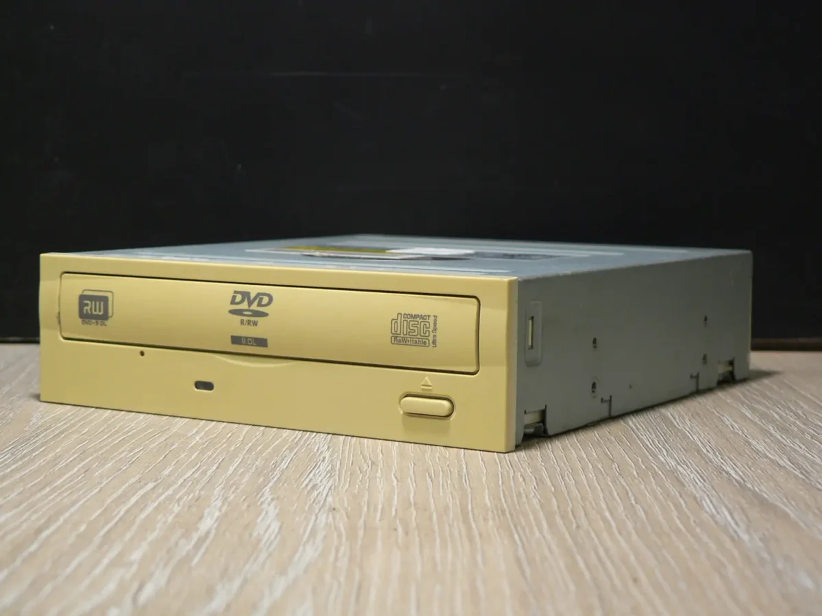 LITE ON IT SHW-160P6S IDE DVD-ROM (2005) - Image 3