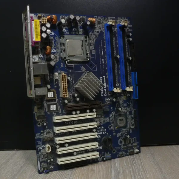 ASRock 775V88+ LGA775 Alaplap + Intel Celeron D 331 + Hátlap/IO-Shield