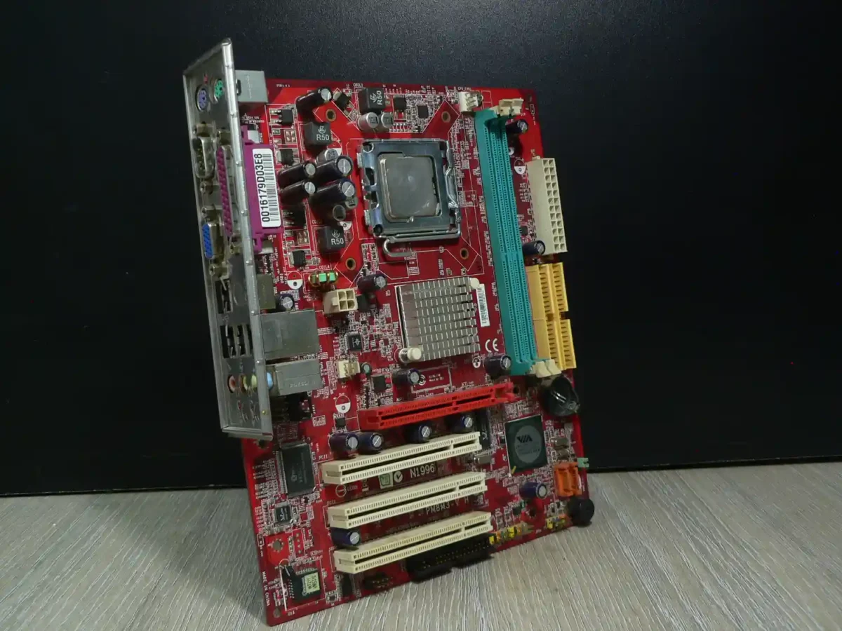 MSI PM8M3-V H LGA 775 Alaplap + Intel Pentium 4 524 + Hátlap/IO-Shield - Image 1