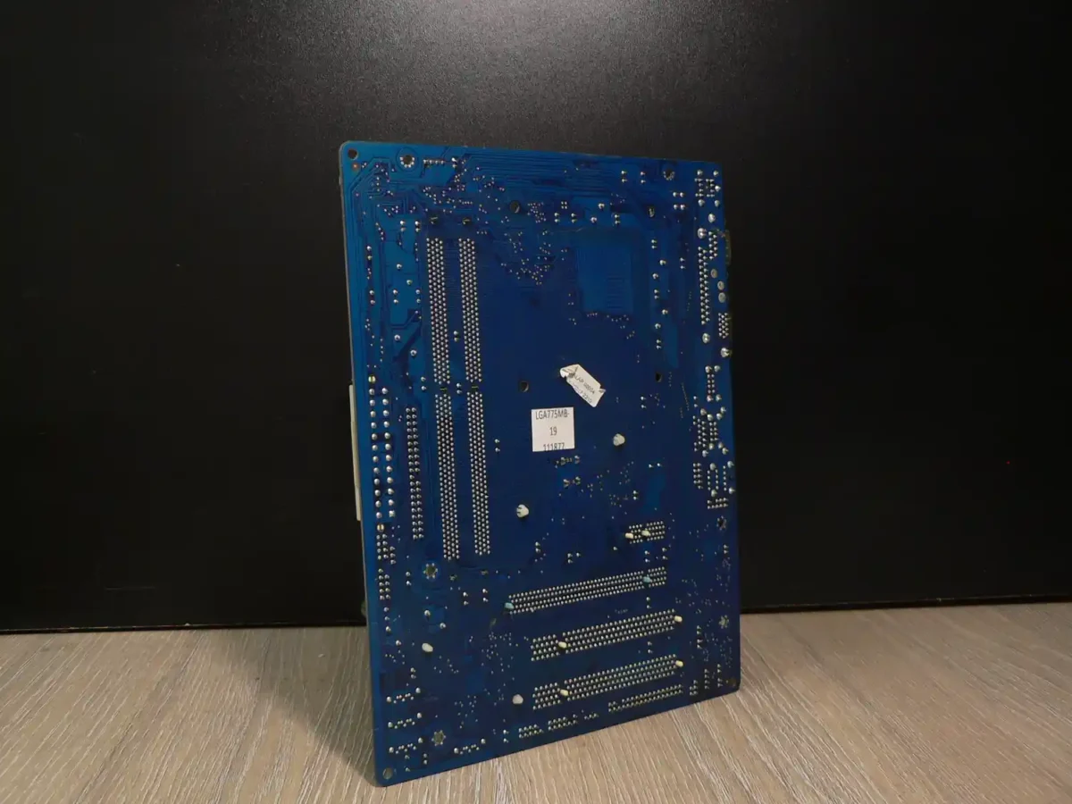 Gigabyte GA-G41M-ES2L LGA775 Alaplap + Intel CORE2 DUO E7500 + Hátlap/IO-Shield - Image 2