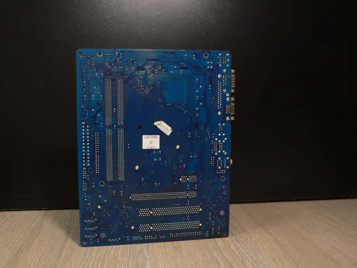 Gigabyte GA-G41M-ES2L LGA775 Alaplap + Intel CORE2 DUO E7500 + Hátlap/IO-Shield - Image 4