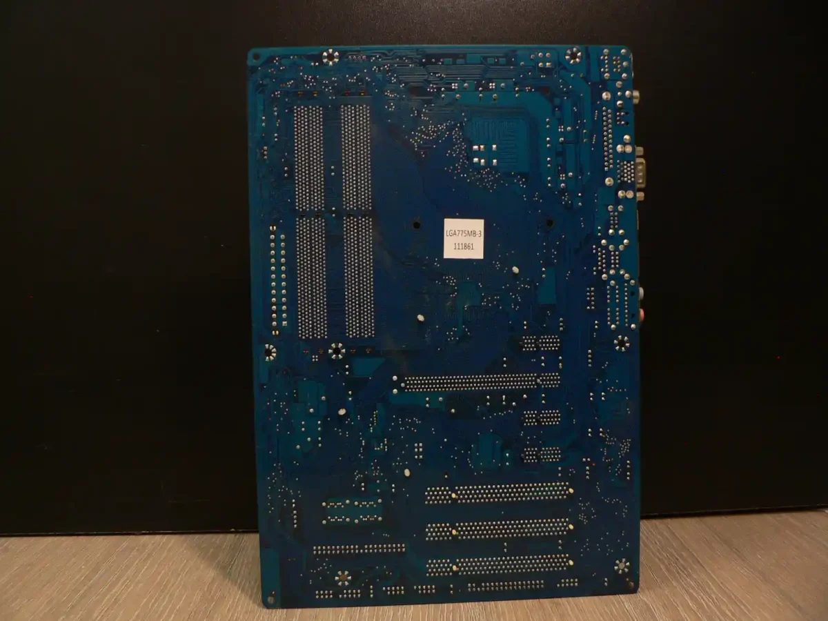Gigabyte GA-EP31-DS3L LGA775 Alaplap + Intel Pentium E5200 + Hátlap/IO-Shield - Image 4
