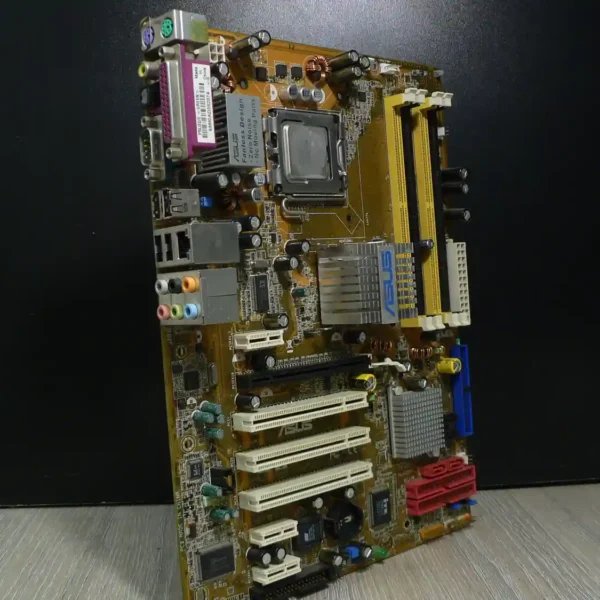 ASUS P5LD2 REV 2.01G LGA775 Alaplap + Intel CORE2 DUO 6400