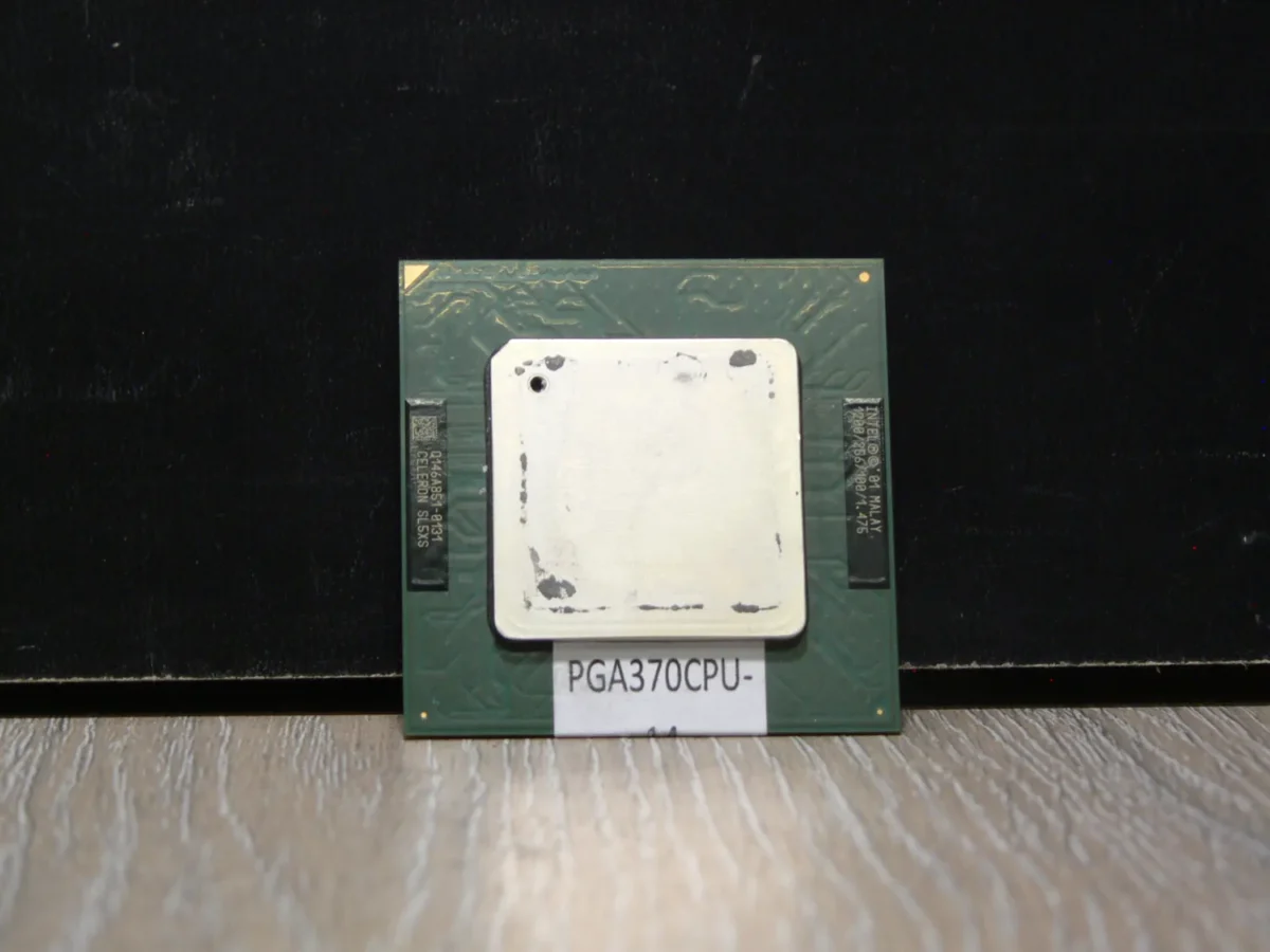 Intel Celeron 1200 SL5XS Socket 370 Tualatin Processzor - Image 1