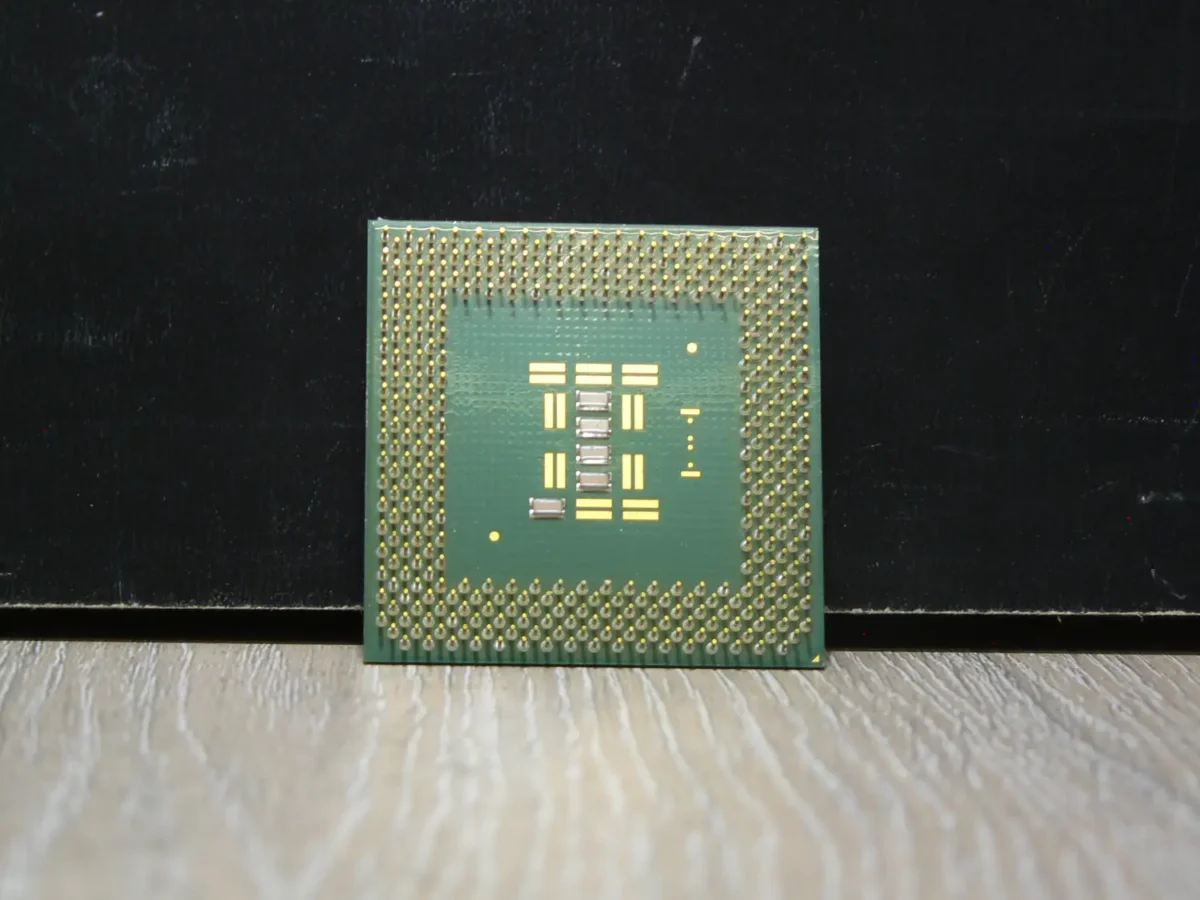Intel Celeron 600 SL4PB Socket 370 Coppermine Processzor - Image 2