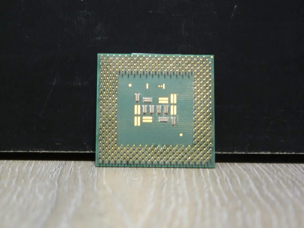 Intel Celeron 800 SL54P Socket 370 Coppermine Processzor - Image 2