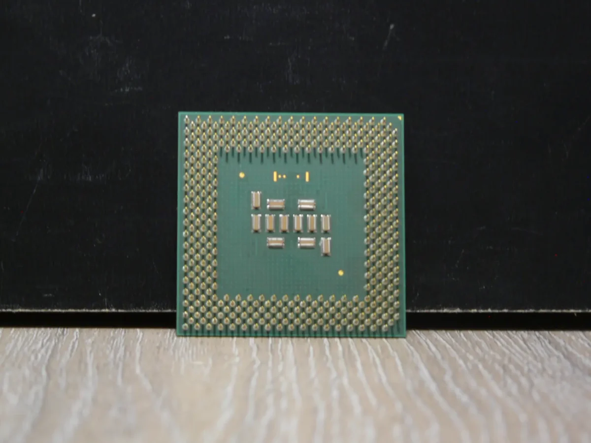 Intel Pentium 1000 SL52R Socket 370 Coppermine Processzor - Image 2