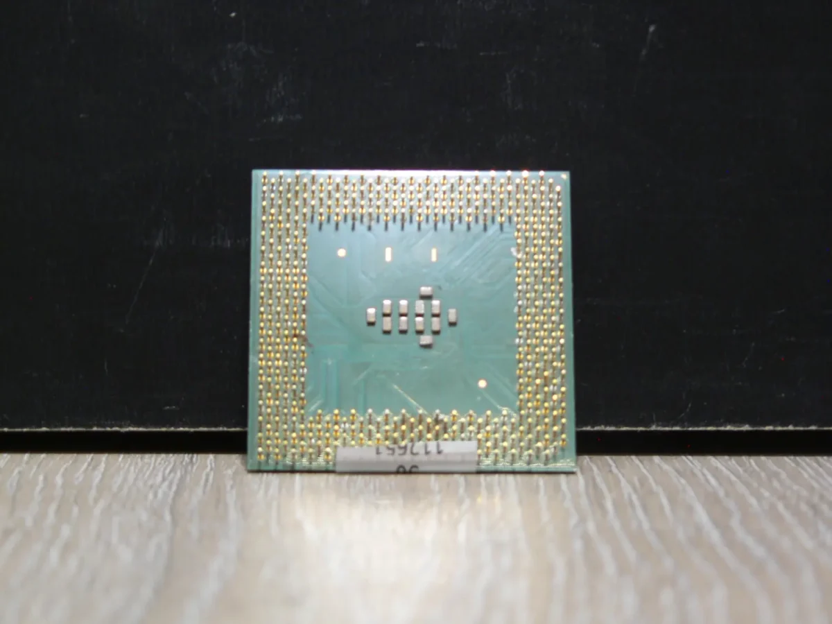Intel Pentium 1133 SL5GQ Socket 370 Tualatin Processzor - Image 2
