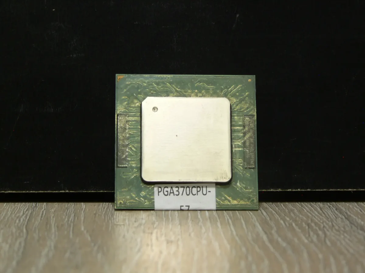 Intel Celeron 1000A SL5VP Socket 370 Tualatin Processzor - Image 1
