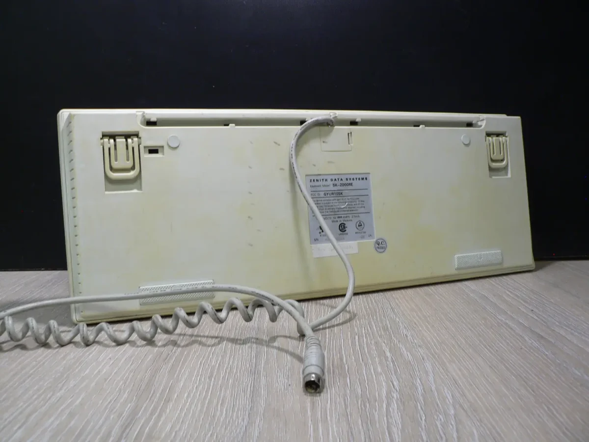 Zenith PS/2 Billentyűzet Angol - Image 2