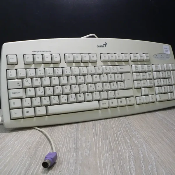 Genius PS/2 Billentyűzet Magyar