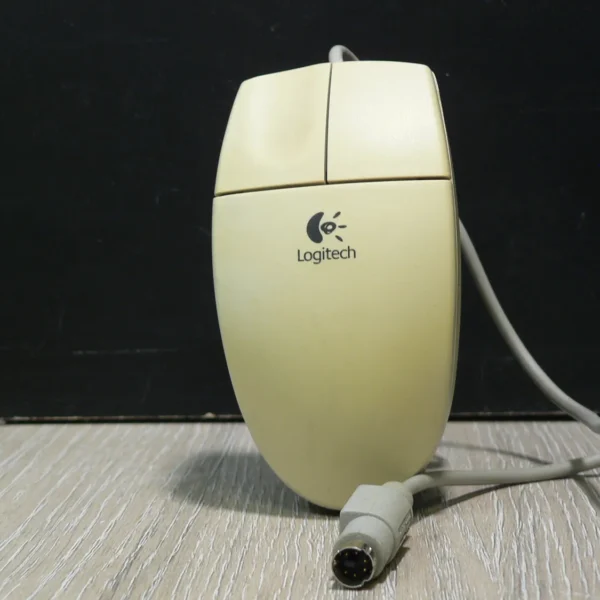 Logitech Golyós Egér PS/2