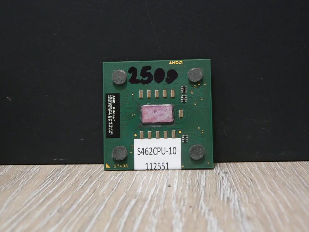 AMD Athlon AXDA2500DKV4D Socket 462 Processzor - Image 1
