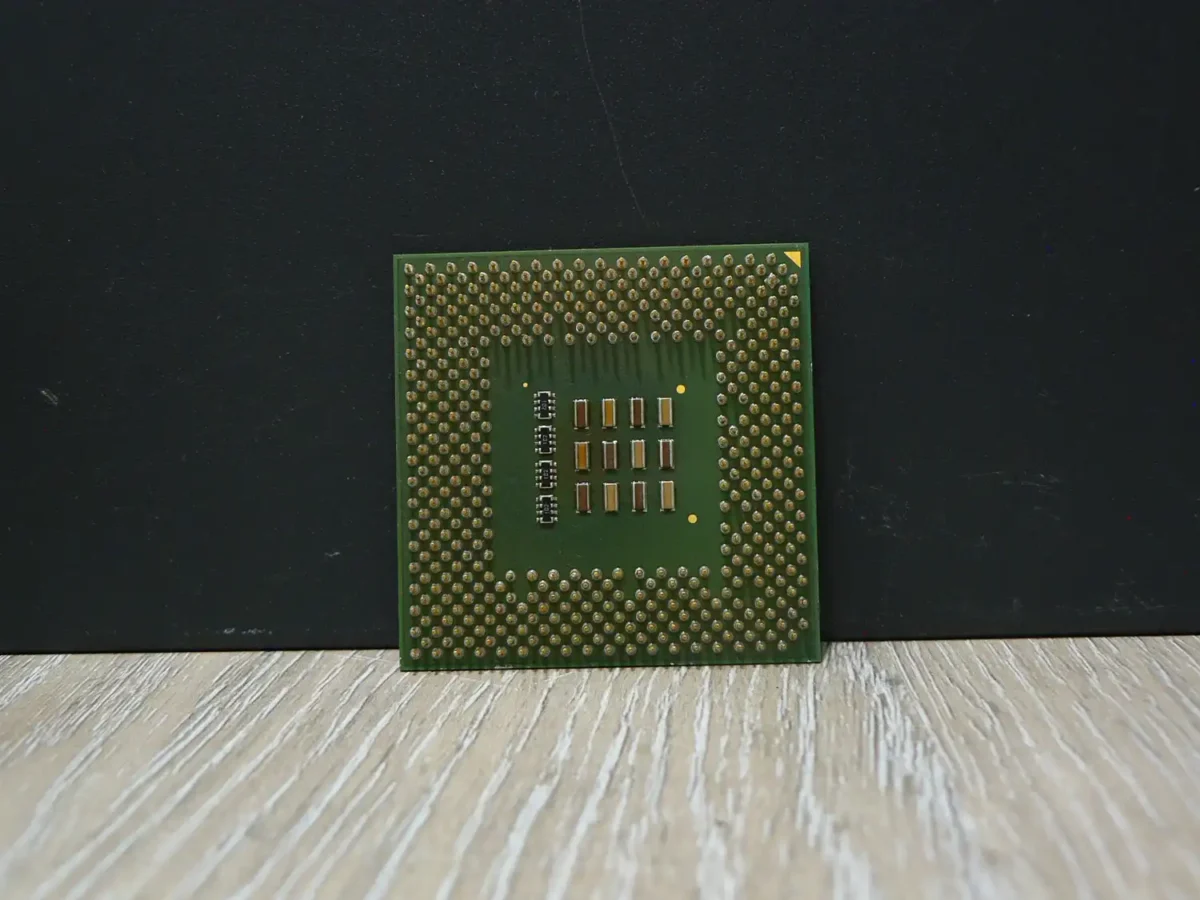 AMD Athlon AX2100DMT3C Socket 462 Processzor - Image 2