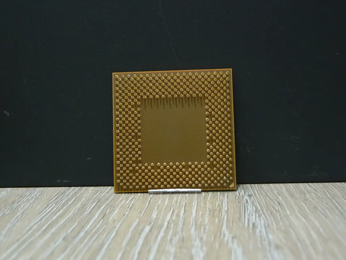 AMD Athlon AXDA2200DKV3C Socket 462 Processzor - Image 2