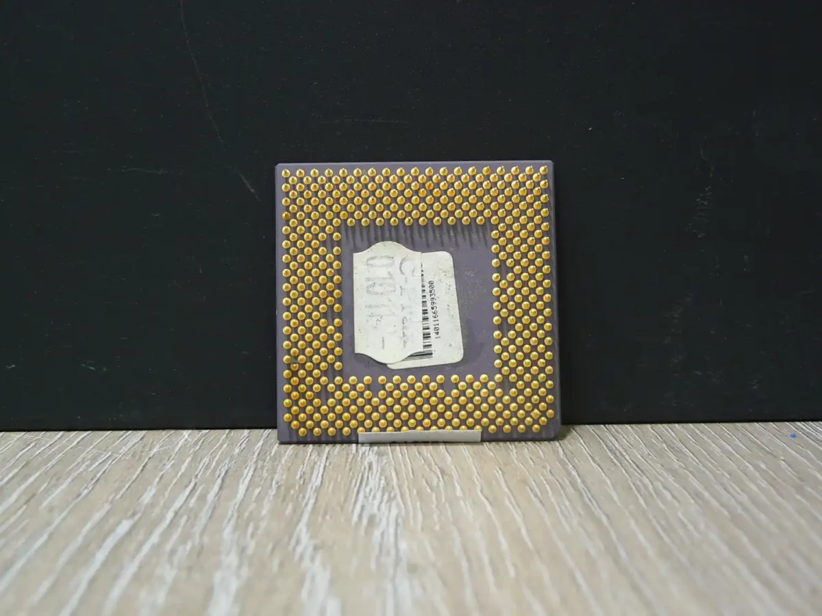 AMD Duron D750AUT1B Sokcet 462 Processzor - Image 2