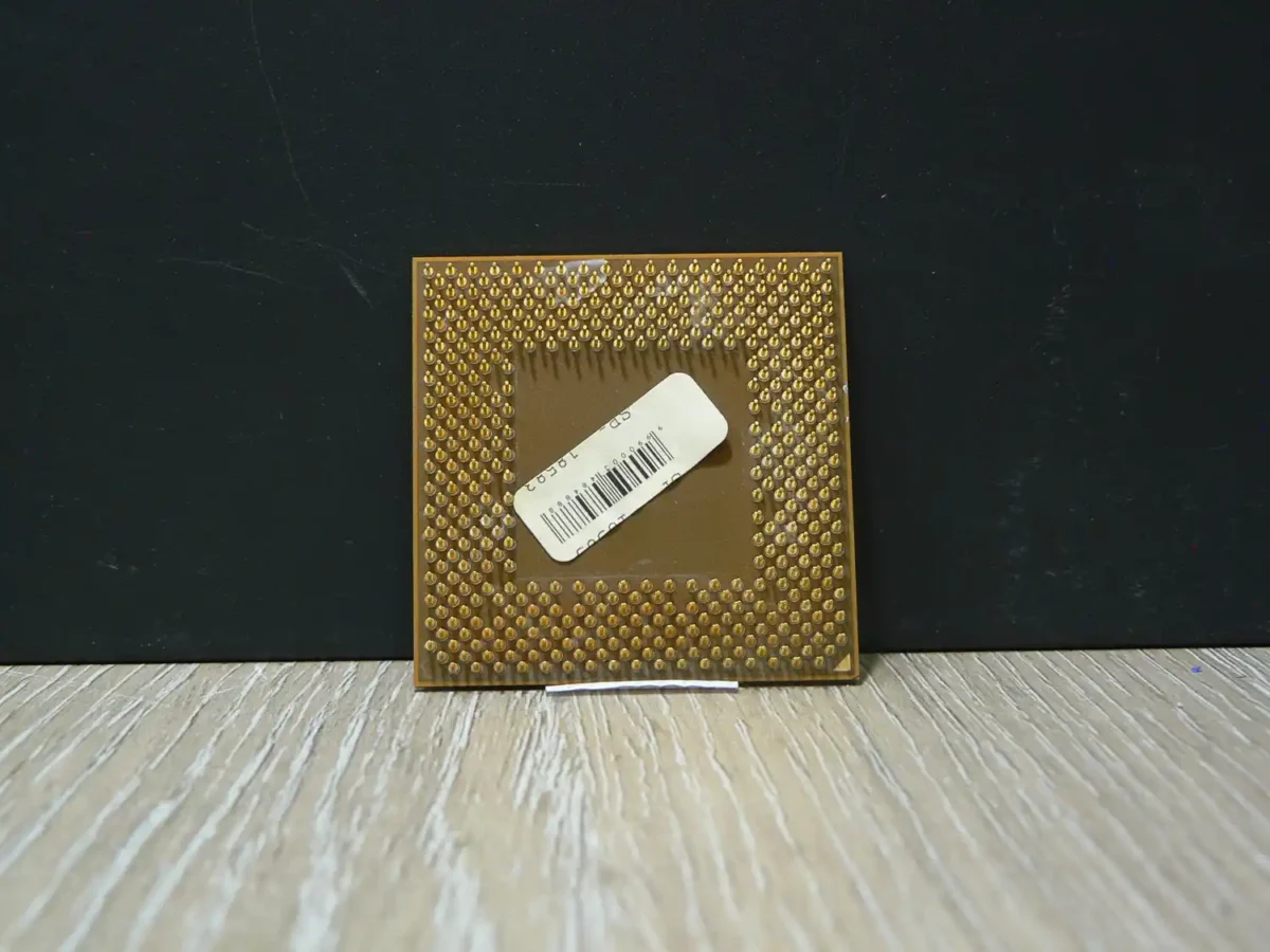 AMD Athlon AXDA2200DUV3C Socket 462 Processzor - Image 2
