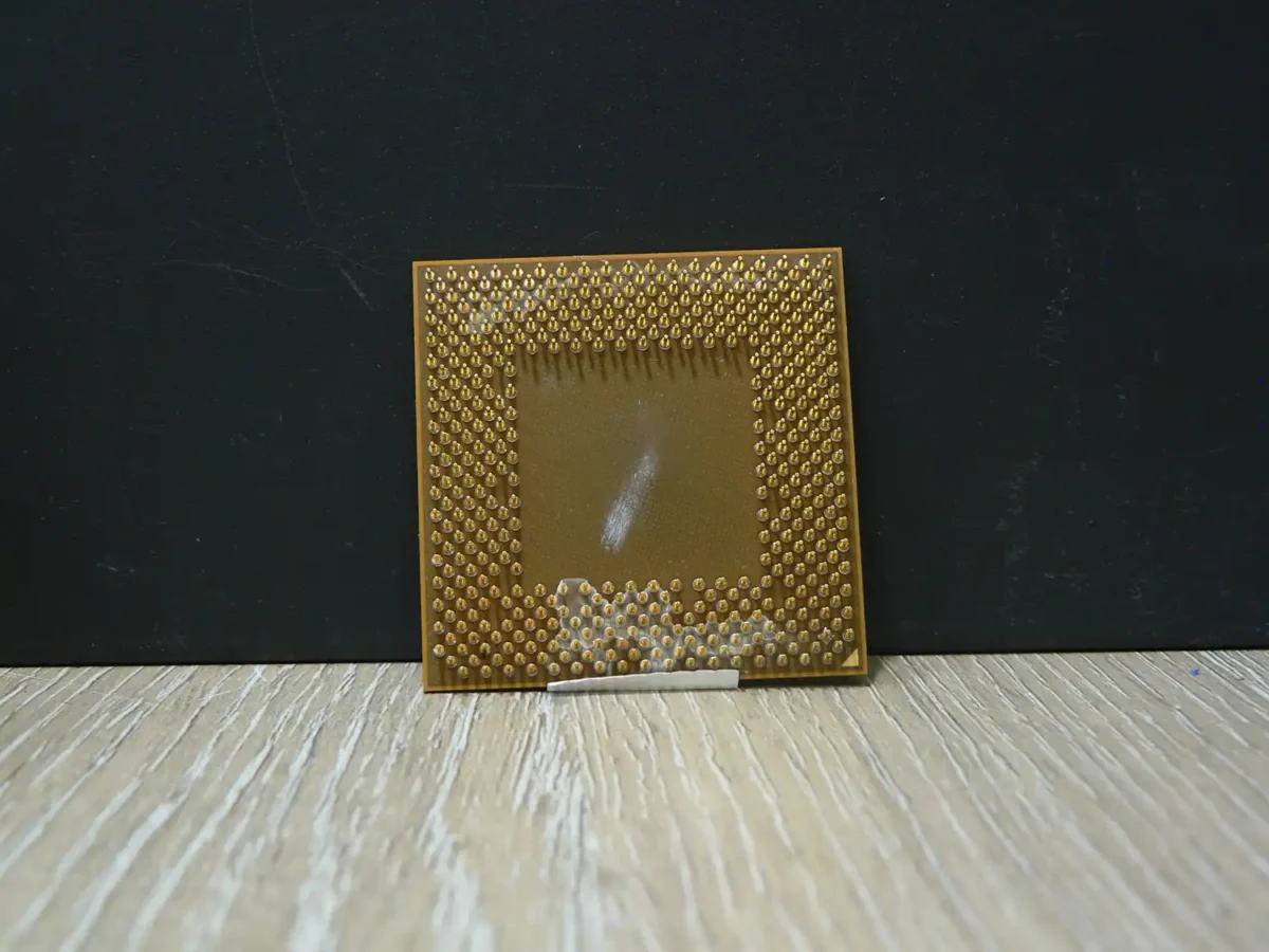 AMD Athlon AXDA2500DKV4D Socket 462 Processzor - Image 2