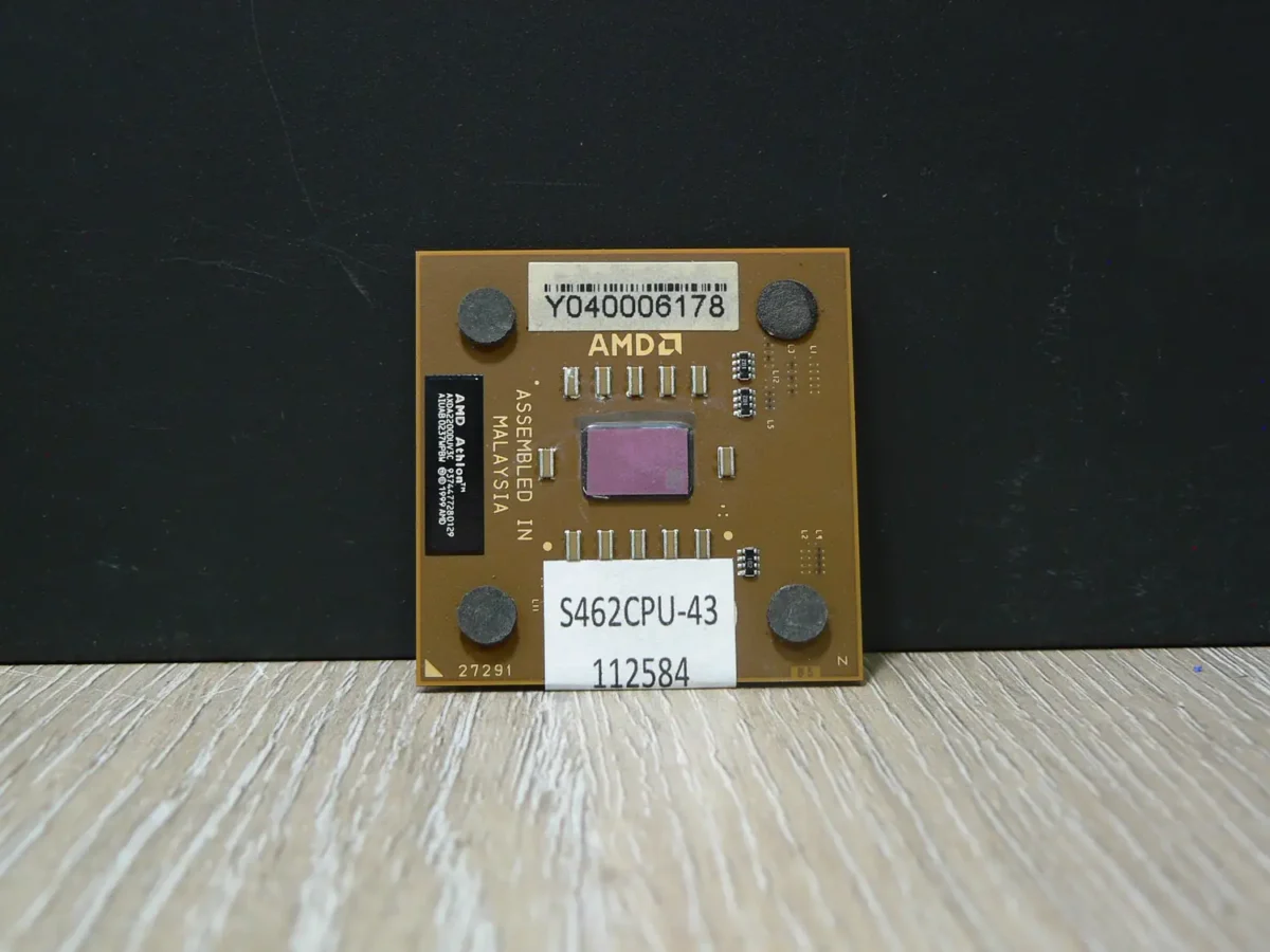 AMD Athlon AXDA2200DUV3C Socket 462 Processzor - Image 1