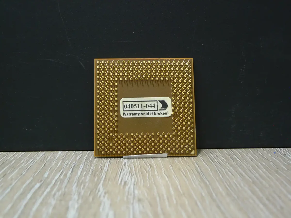 AMD Athlon AXDA2200DUV3C Socket 462 Processzor - Image 2