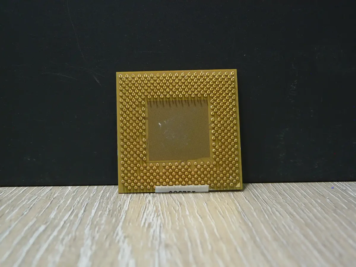 AMD Athlon AXDA2600DKV3C Socket 462 Processzor - Image 2