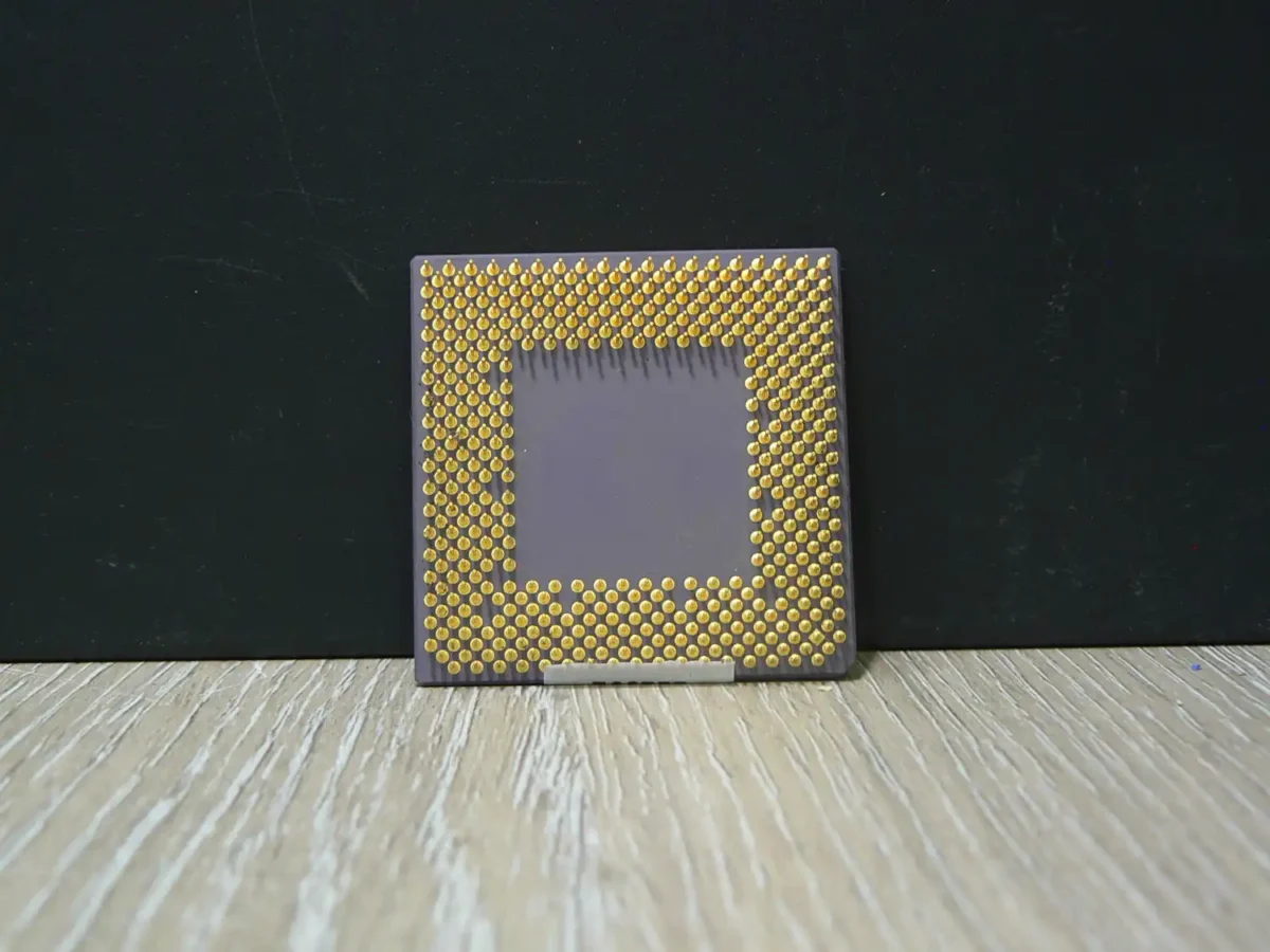 AMD Duron D900AUT1B Socket 462 Processzor - Image 2