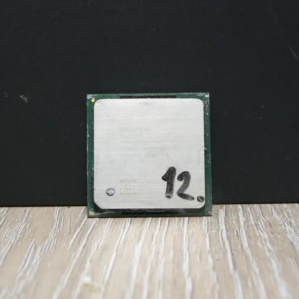 Intel Celeron 2,2GHz/128/400 SL6RW Socket 478 Processzor